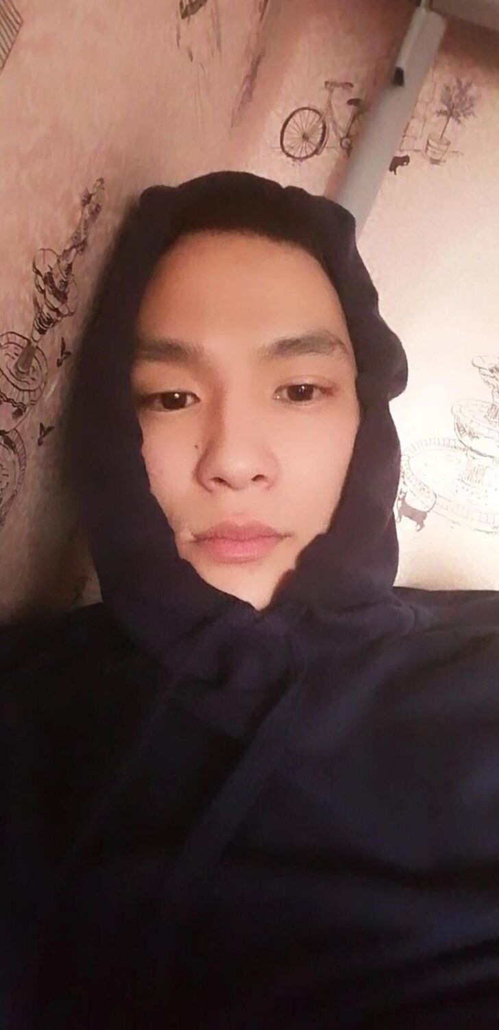  ,   Ivan, 28 ,   