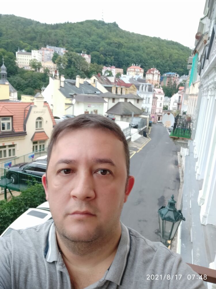  47528701  , 40 ,    Praha