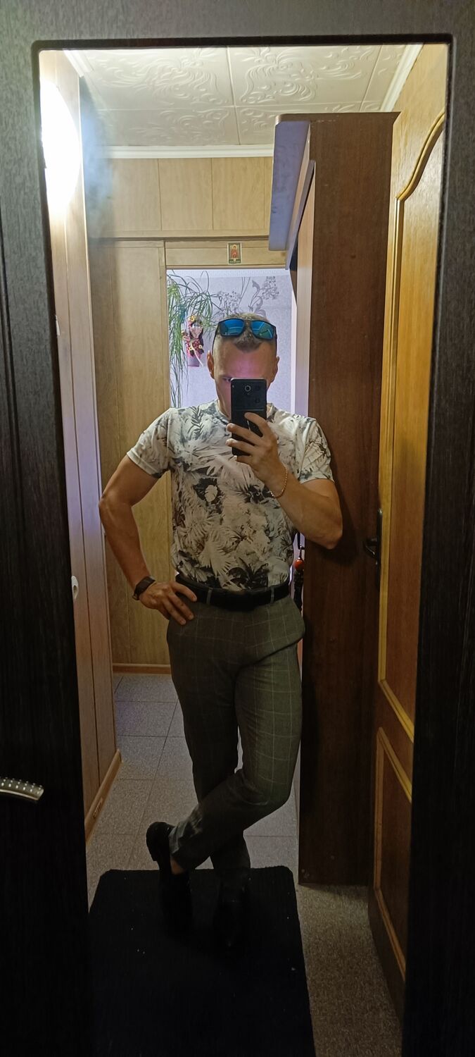  ,   Kirill, 23 ,   ,   , c , 