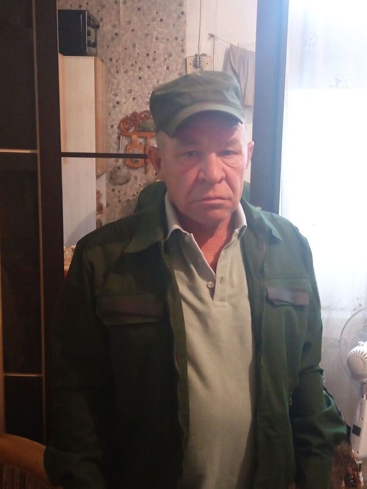  35706551  , 62 ,    