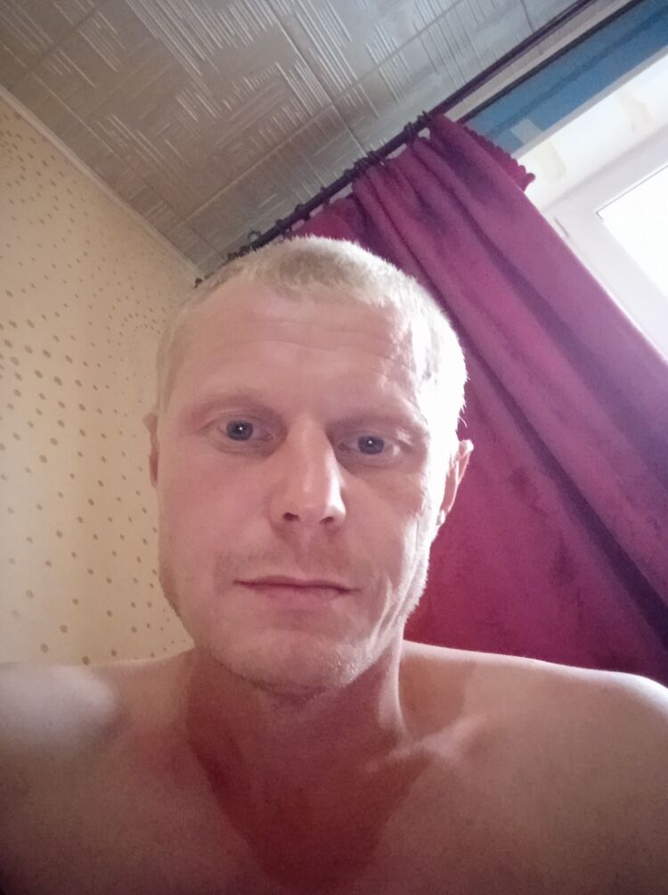 ���� 23334571 ������� ����, 37 ���, ���� ���������� � �������