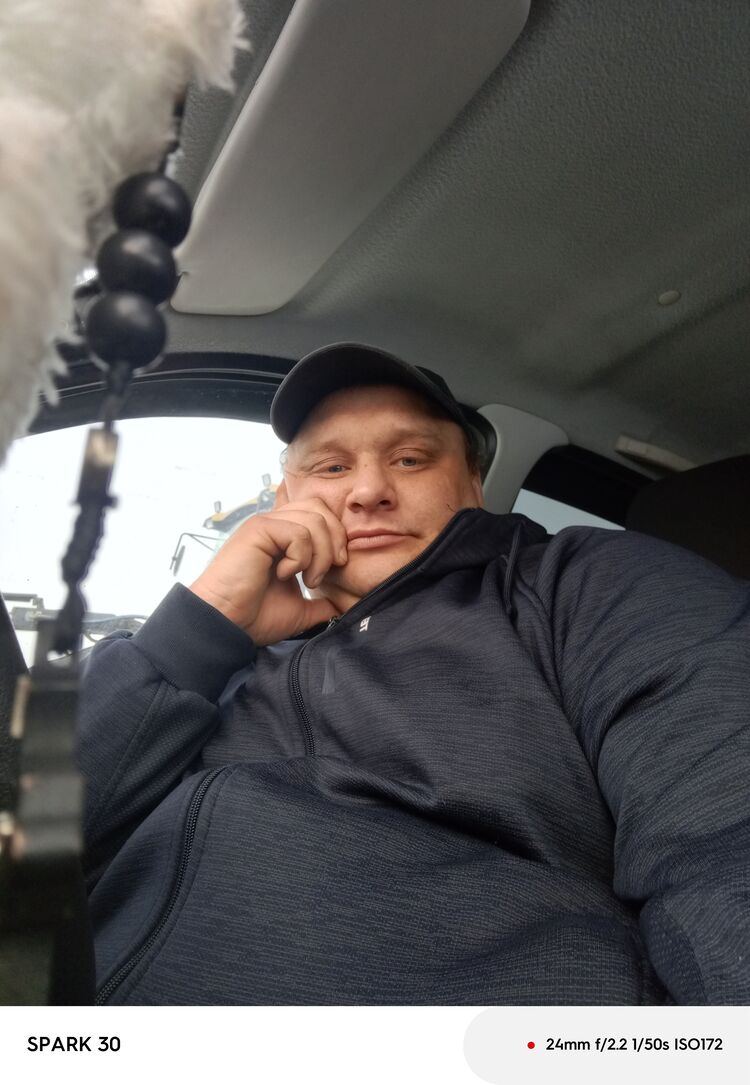  ,   Slava, 34 ,   ,   
