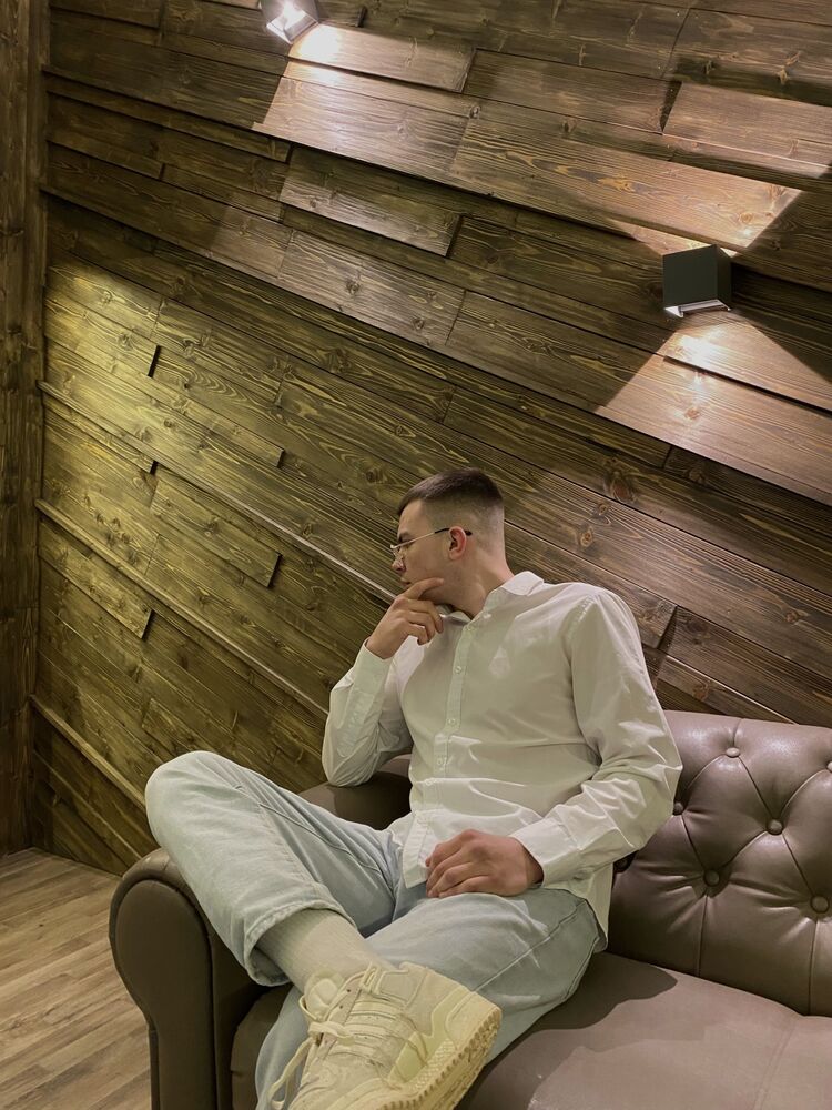 ���� 33168781 ����� ����, 21 ���, ���� ���������� � ��������