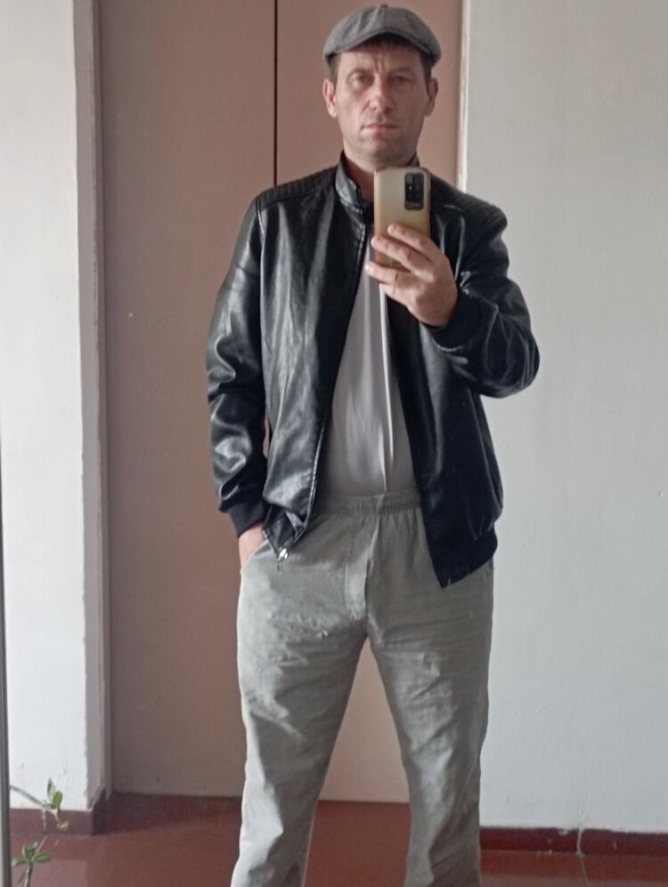  47761611  , 41 ,    