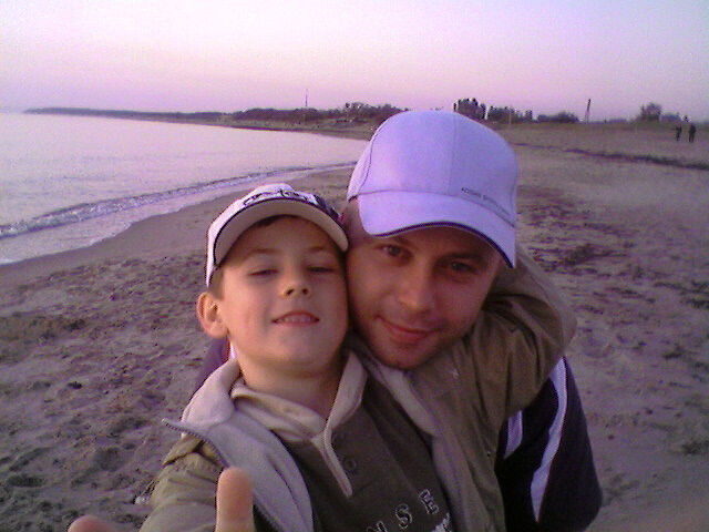  6238761  Dmitrij, 48 ,    