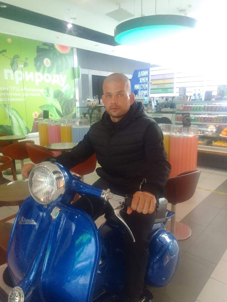  48015071  , 36 ,    