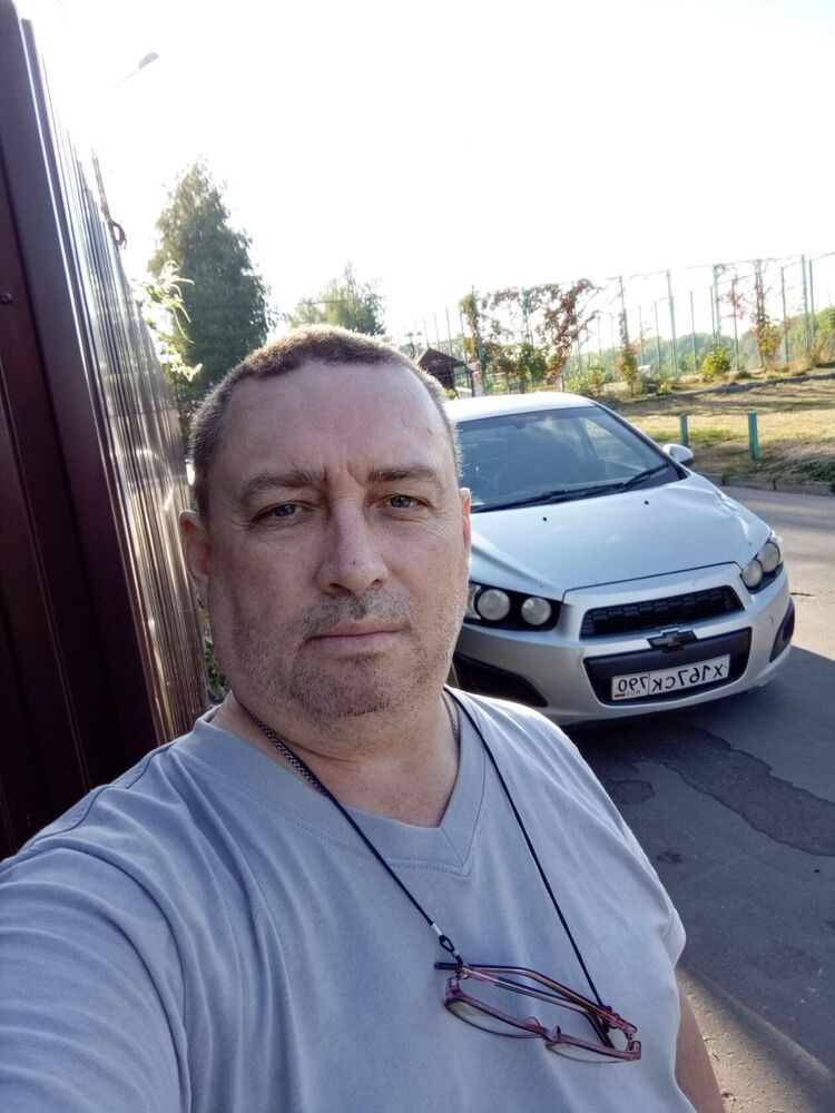  40868741  , 54 ,    