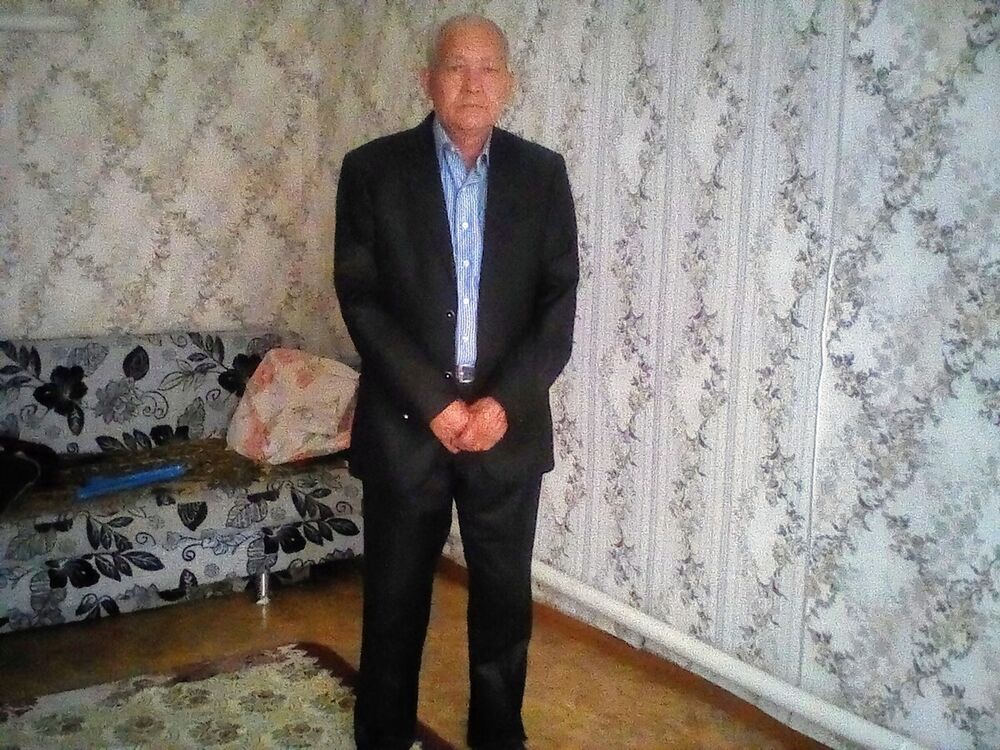  21969351  kenes, 69 ,    