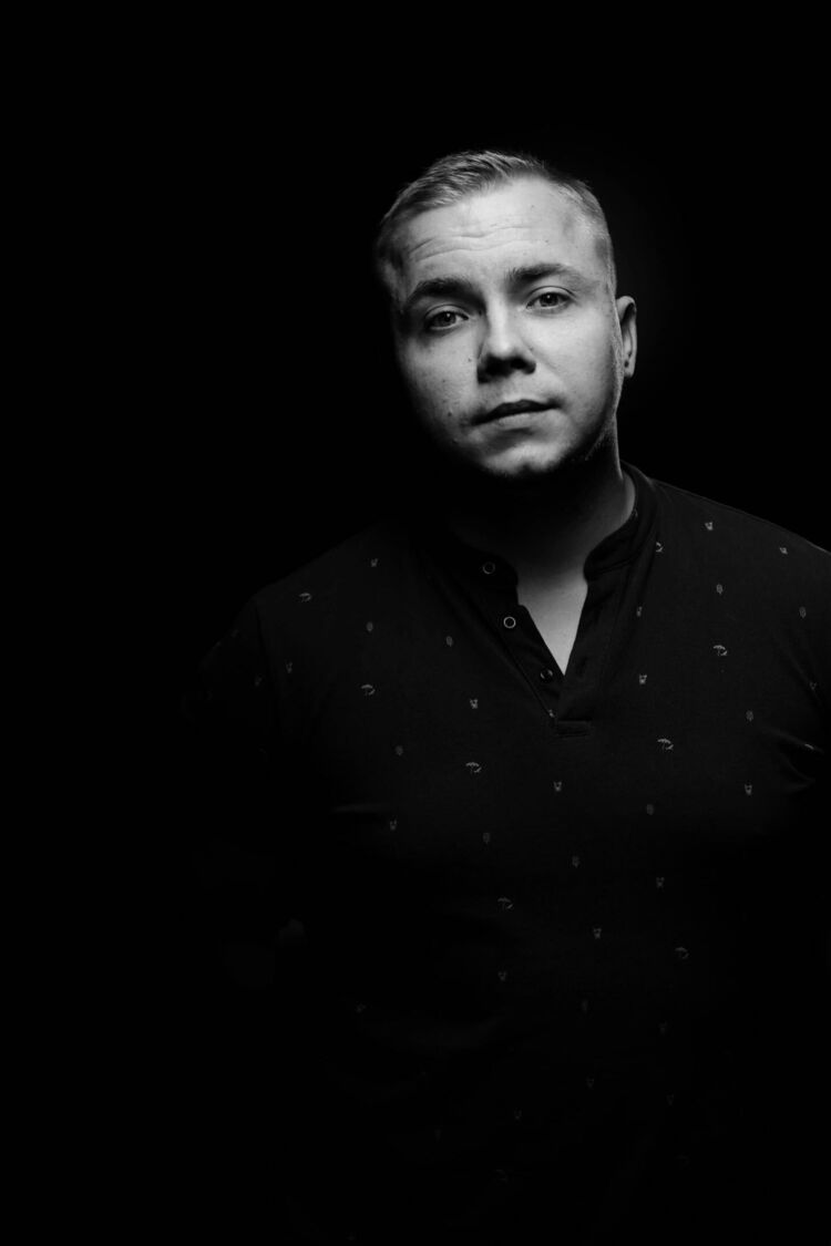 ���� 42020511 ������� ����, 33 ����, ���� ���������� � �������