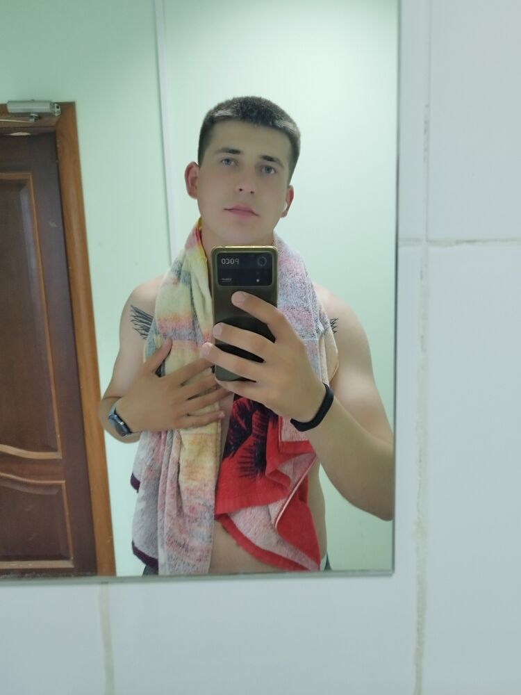 38093971  Voleuko, 23 ,    