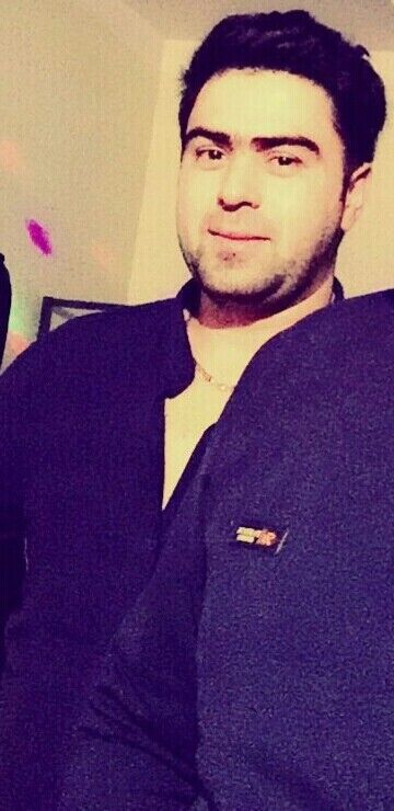  ,   Zakariy, 34 ,   ,   