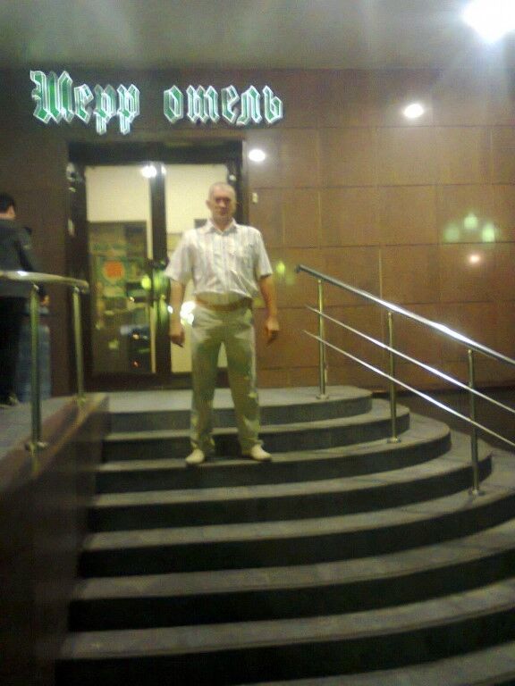  10899131  Roma Losev, 46 ,    