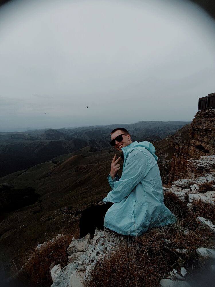  ,   Semyon, 24 ,   ,   
