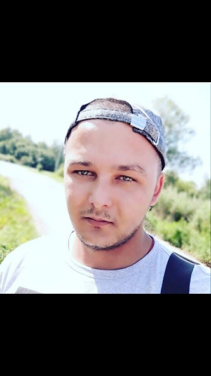 20679591  Alexandru, 33 ,    