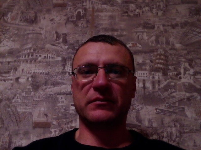  10738361  Aliaksandr, 47 ,    