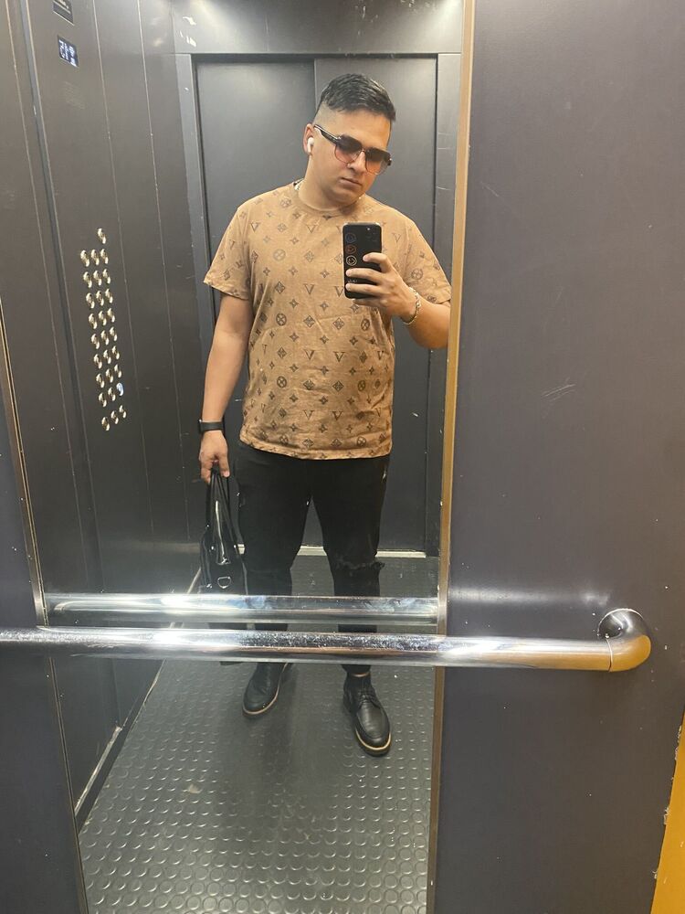  53007711  Evil, 25 ,    -