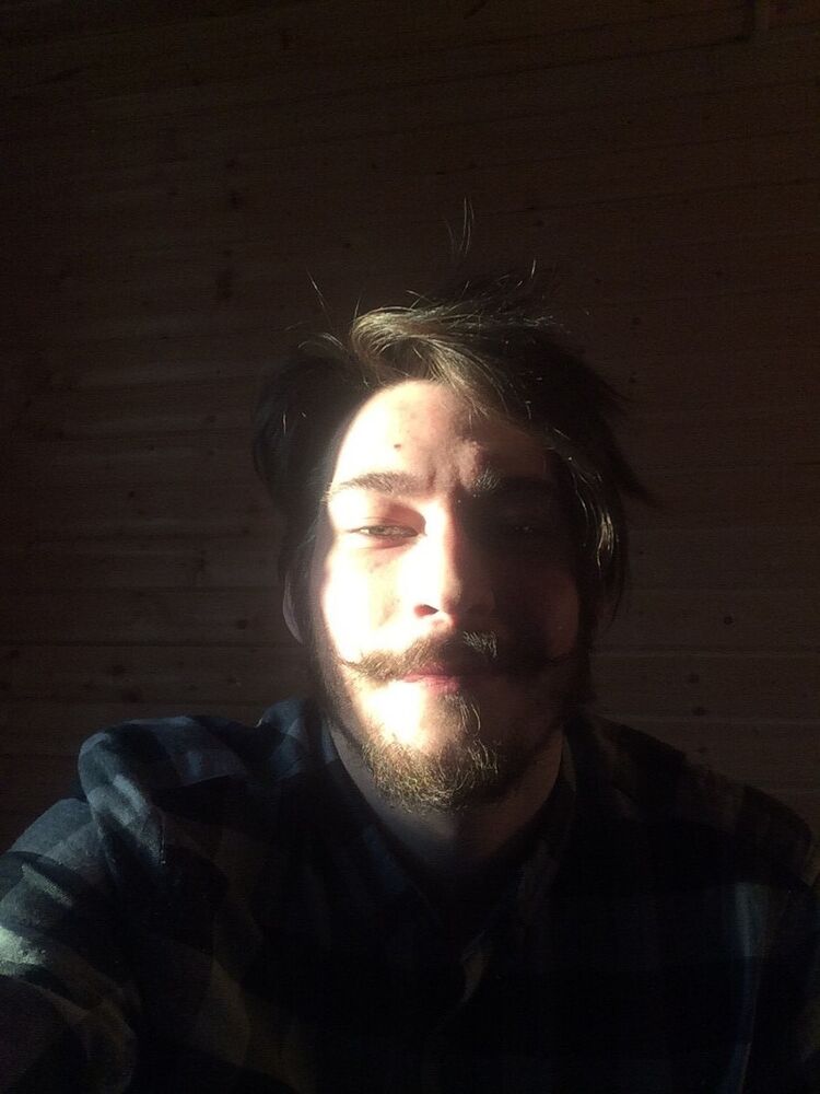  ,   Artem, 30 ,  