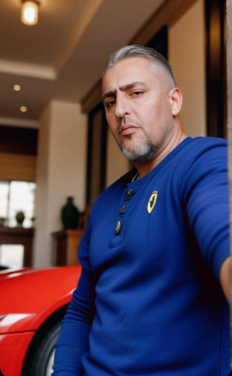  ,   Emre, 44 ,   ,   