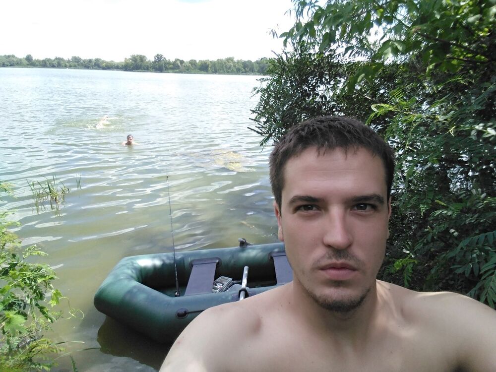  ,   MAKSIM, 34 ,   