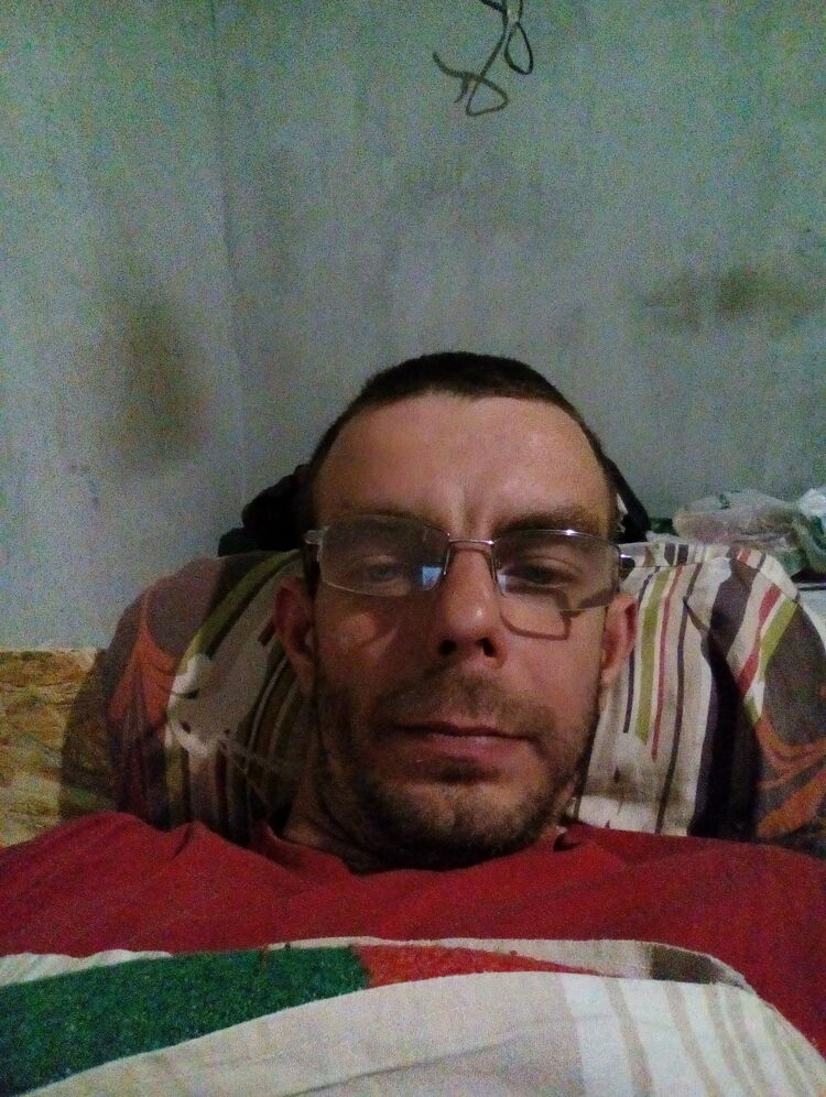  49399251  , 42 ,    