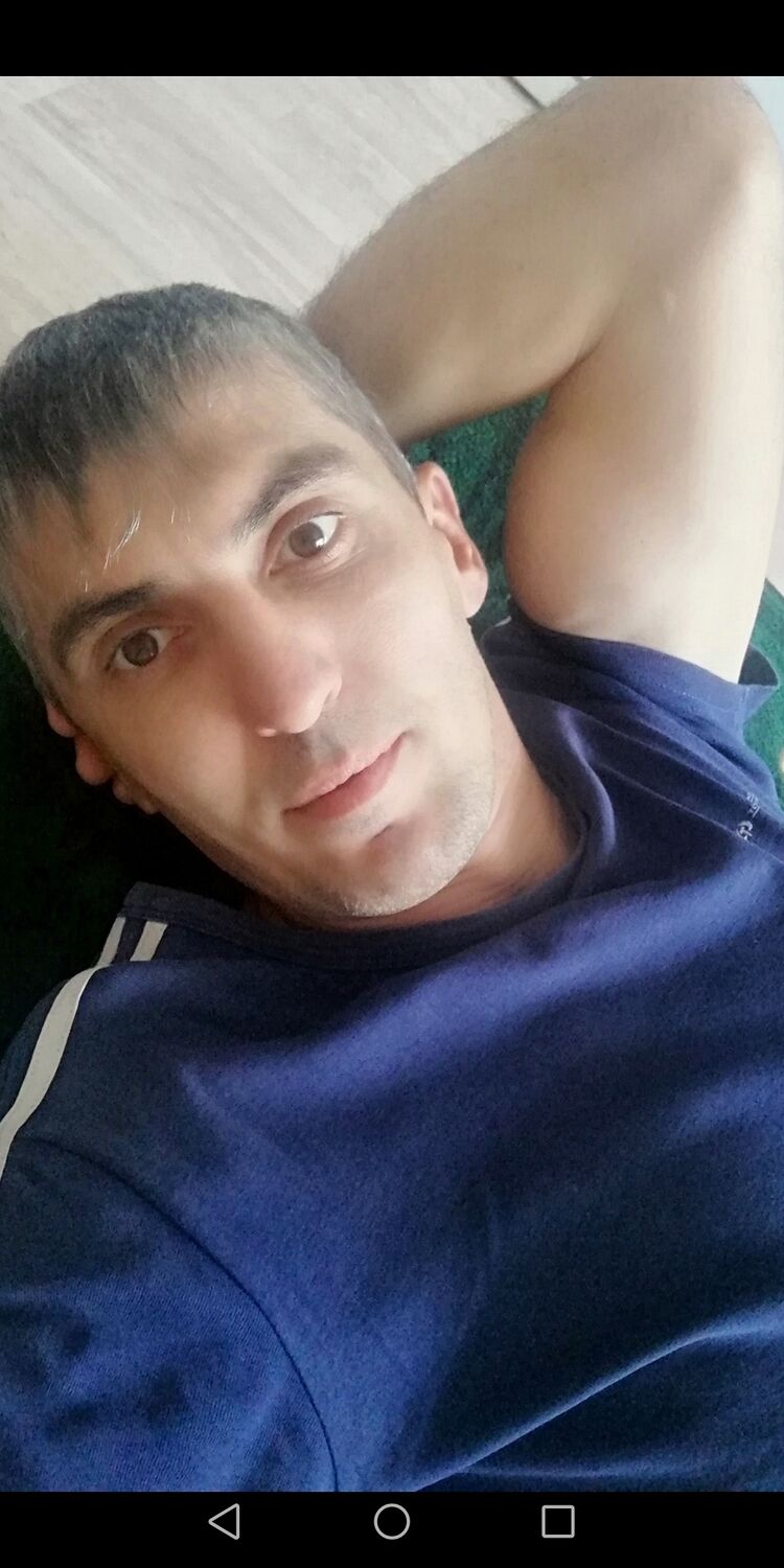  ,   Alan, 38 ,   ,   