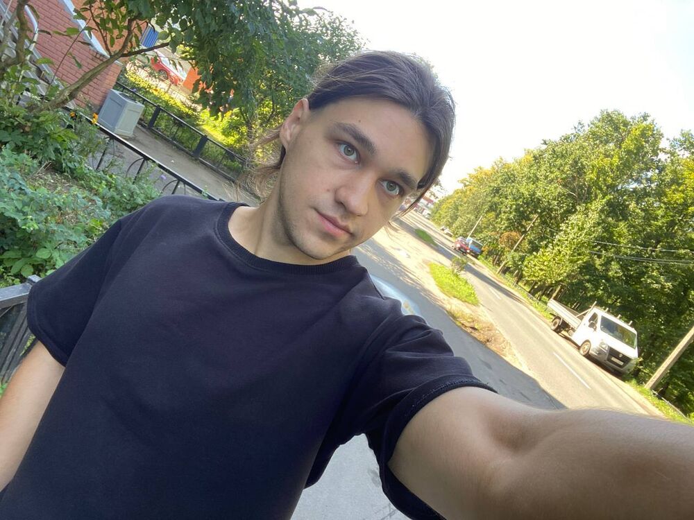  48336551  Aleksandr, 27 ,    