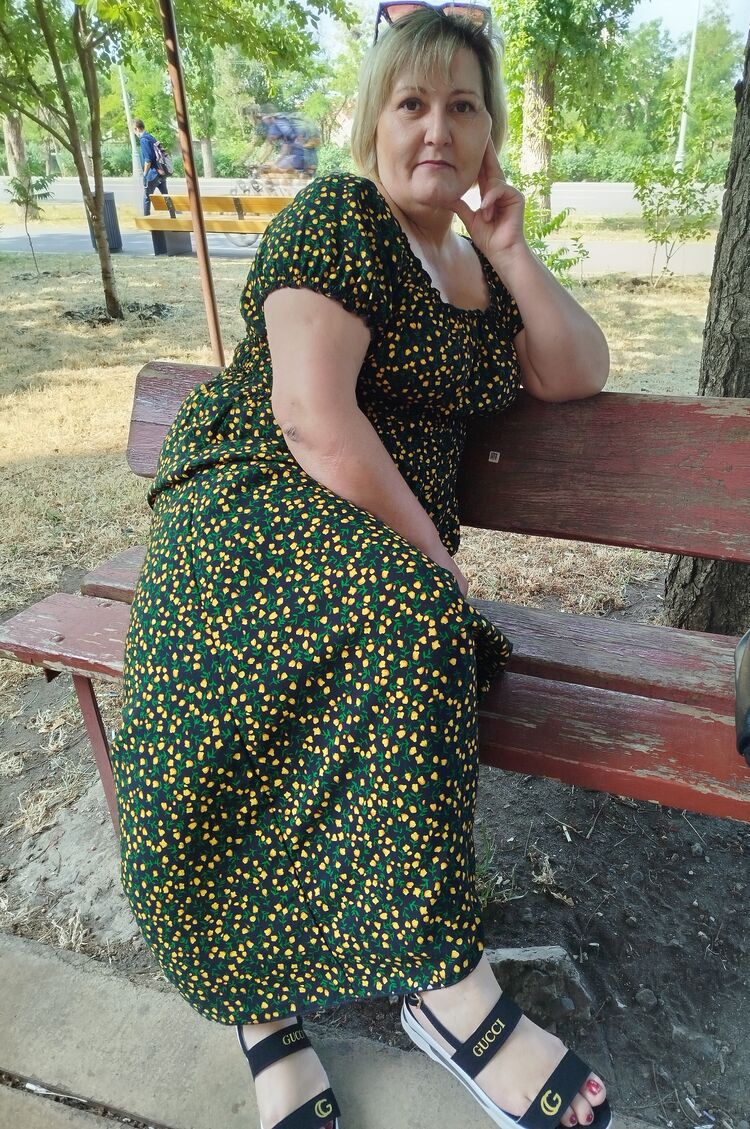  52088111  , 49 ,    --