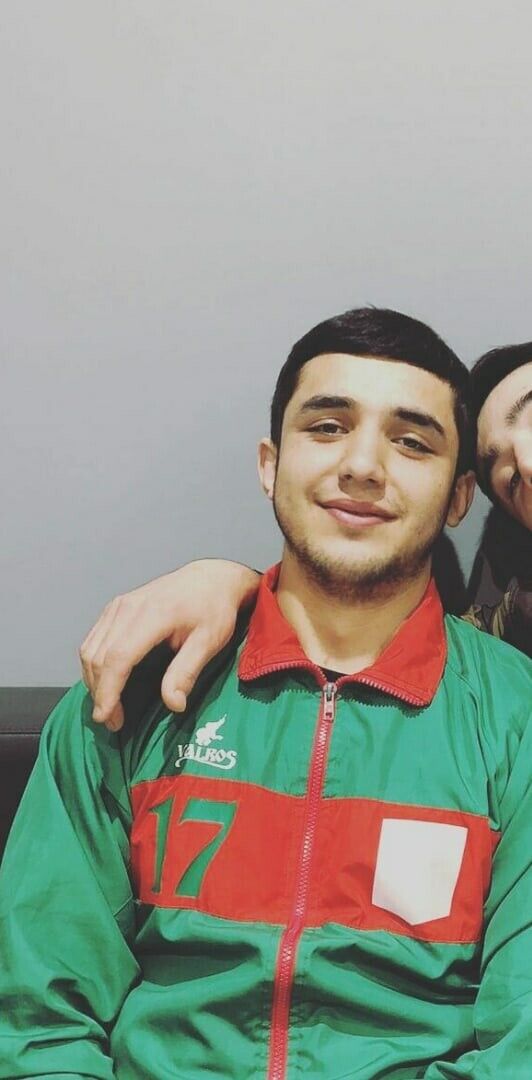  ,   Adam, 25 ,   ,   