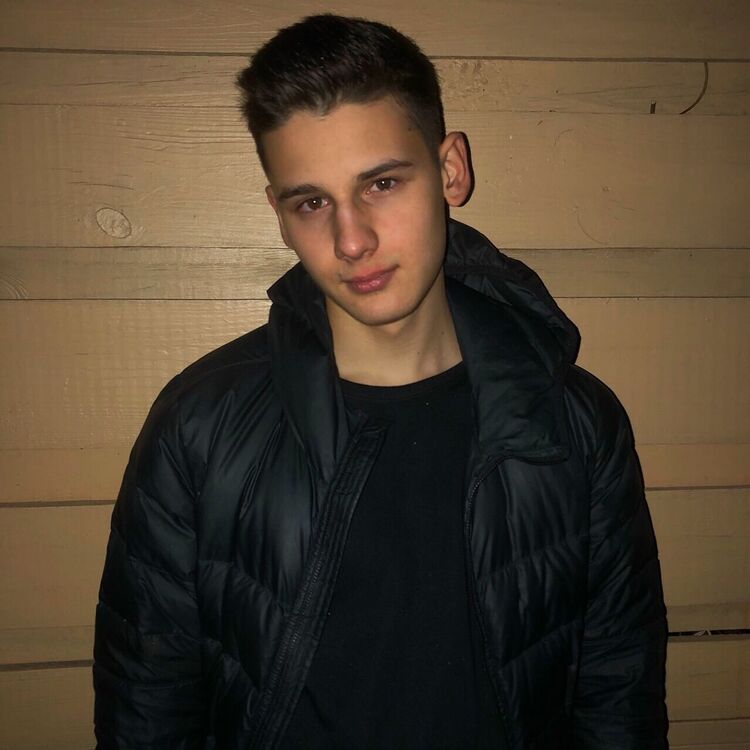  ,   Roma, 25 ,   ,   , c 