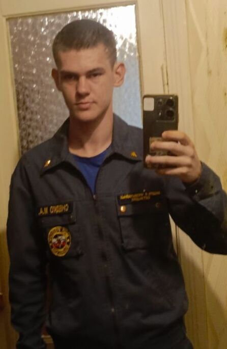  46789201  , 19 ,    