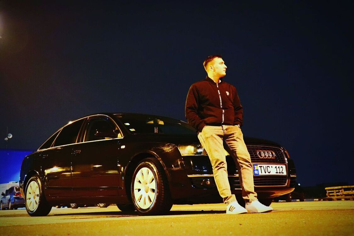  24415061  Costea, 28 ,    