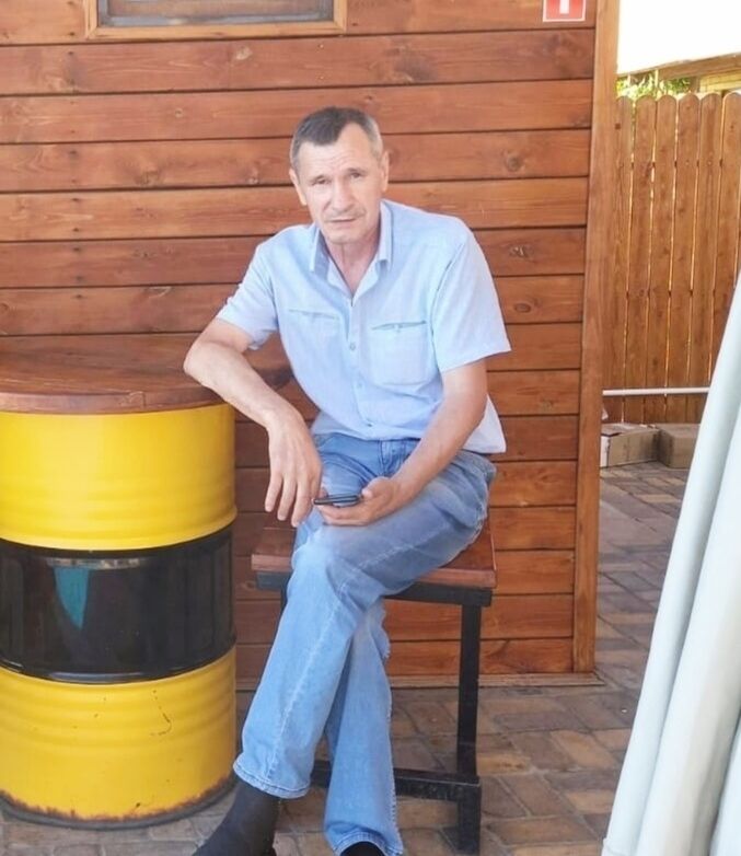  28296121  , 62 ,    
