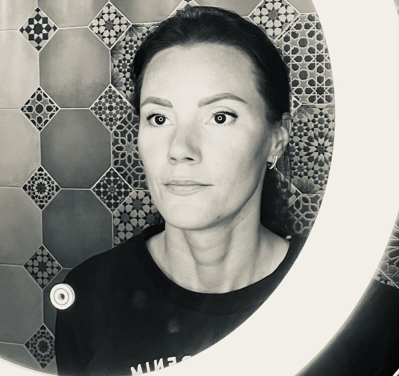  54274521  , 43 ,    -