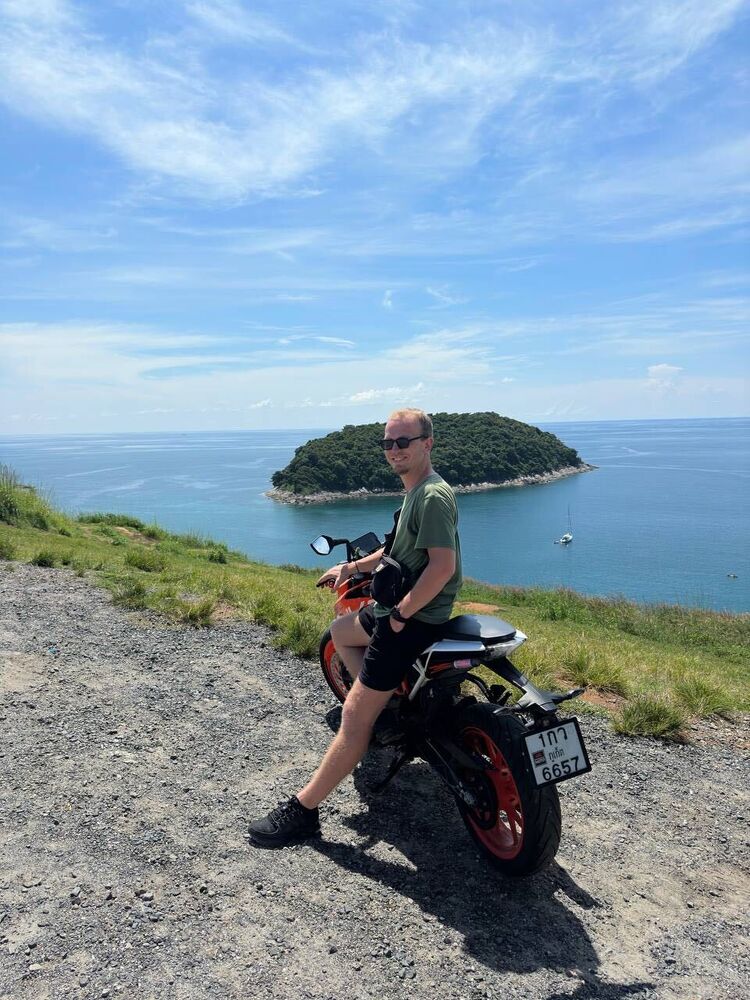  39138981  , 31 ,    Phuket