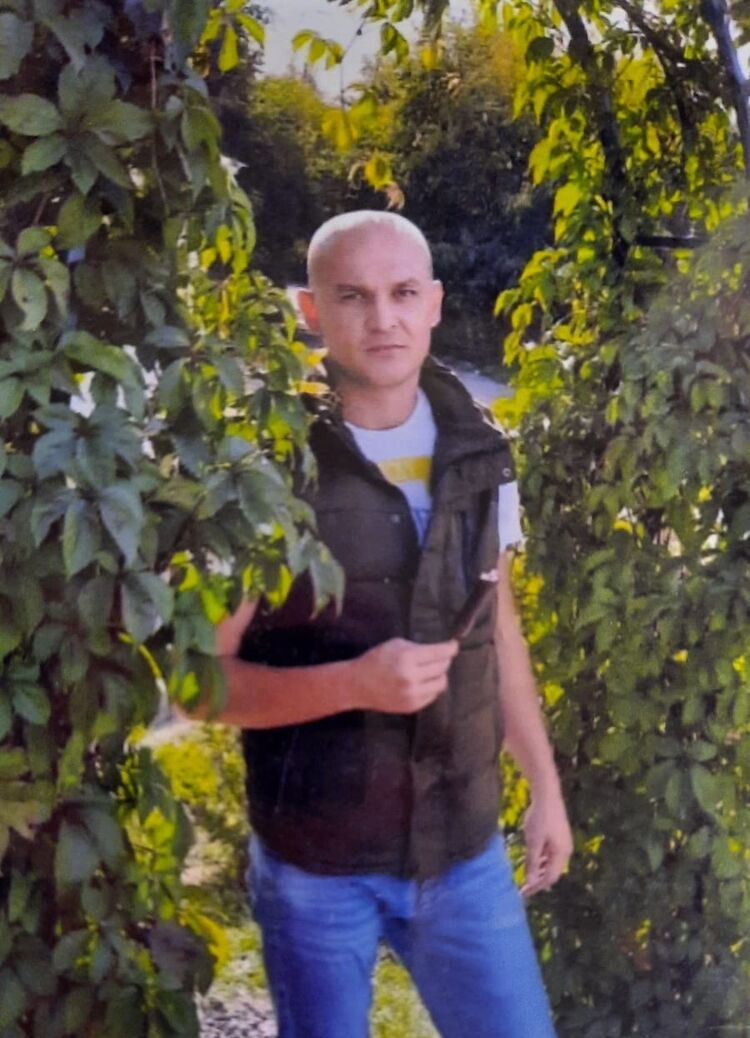  --,   , 39 ,   