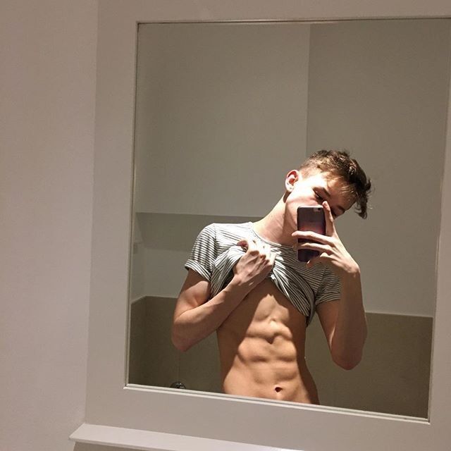 ���������� ������, ���� ������� Gosha Rub, 29 ���, ������������ ��� ������, ����� � ���������, c�������� ���������