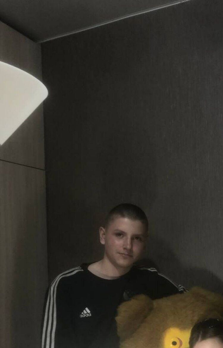  47452091  , 19 ,    