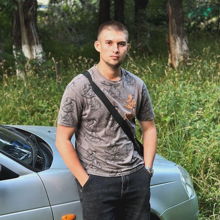  ,   Andrey, 22 ,   ,   