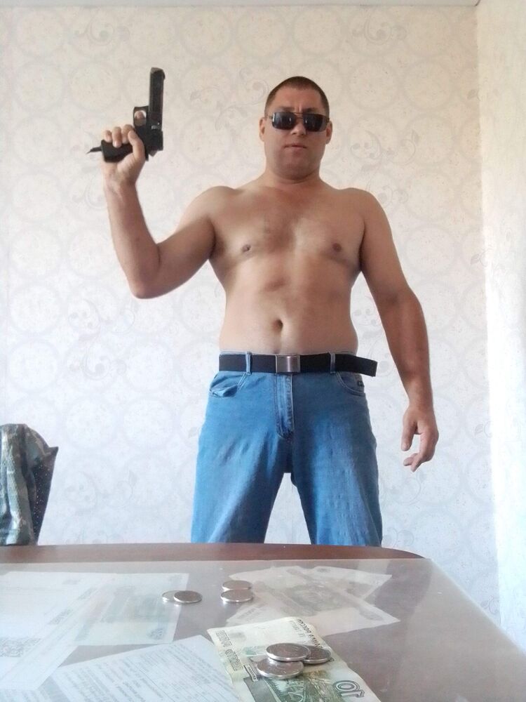  45670931  , 44 ,    