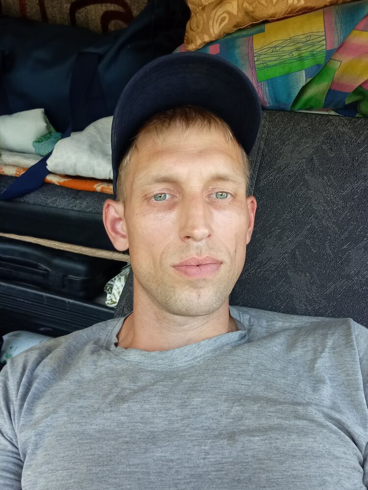  43874381  , 40 ,    