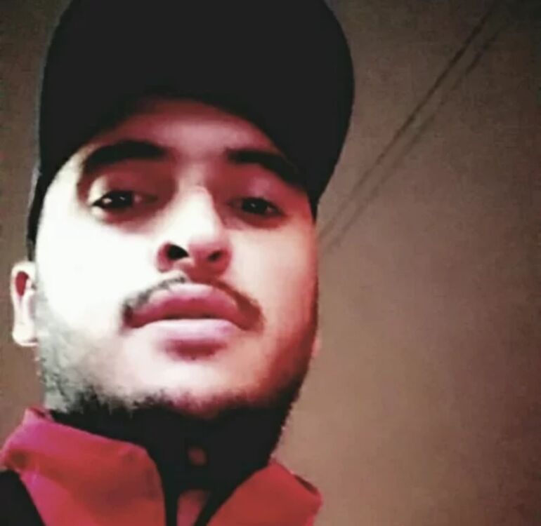  31605711  Muhib, 23 ,    -