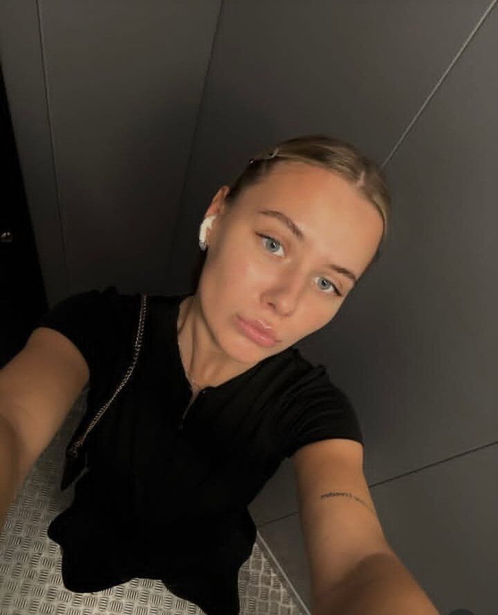  53878511  , 24 ,    