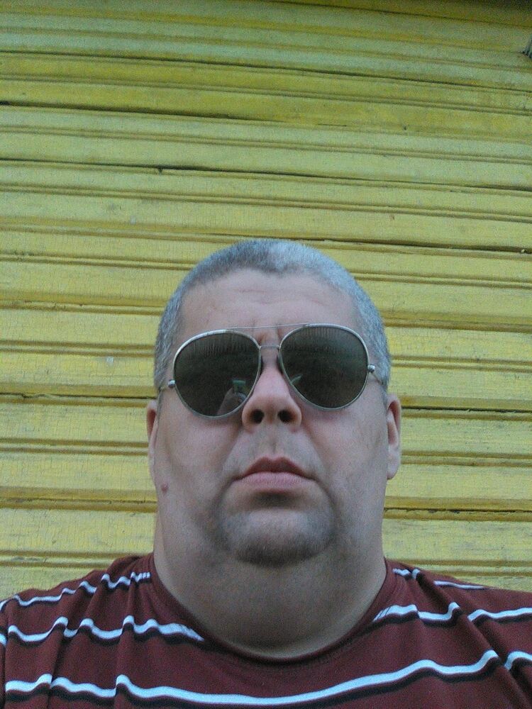  47110991  WITALIK, 44 ,    