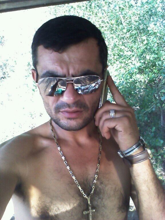  ,   Vahe, 46 ,     , c 