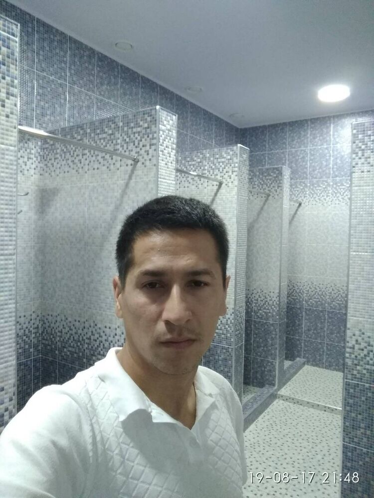  ,   Oybek, 37 ,   , 