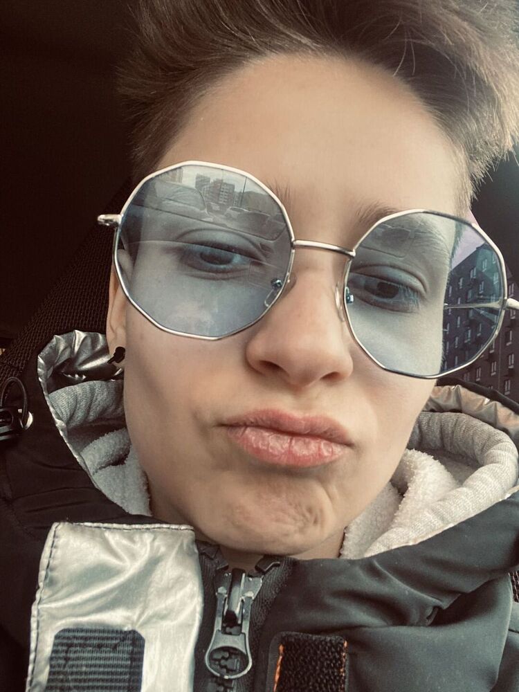  -,   , 23 ,   