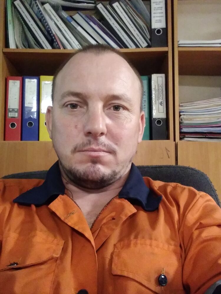  24109451  , 40 ,    