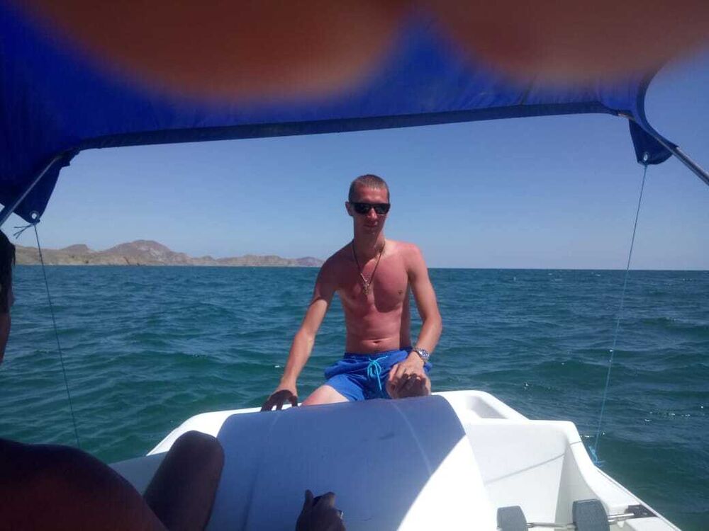  ,   Anton, 34 ,     , c 