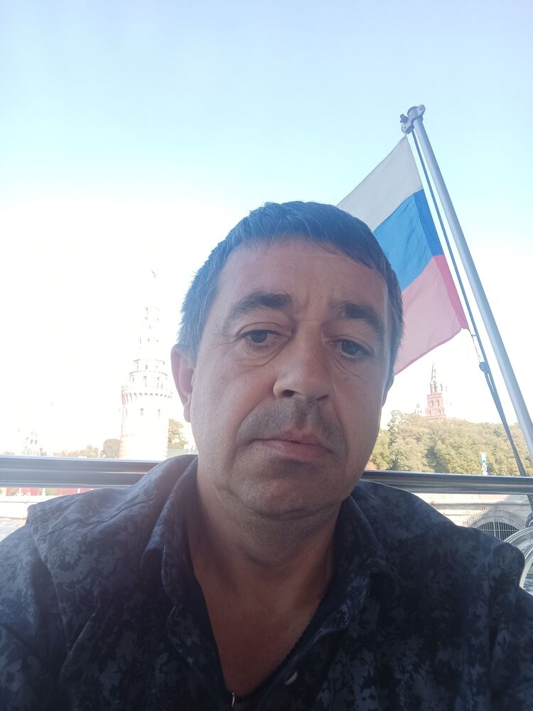  48303401  , 46 ,    