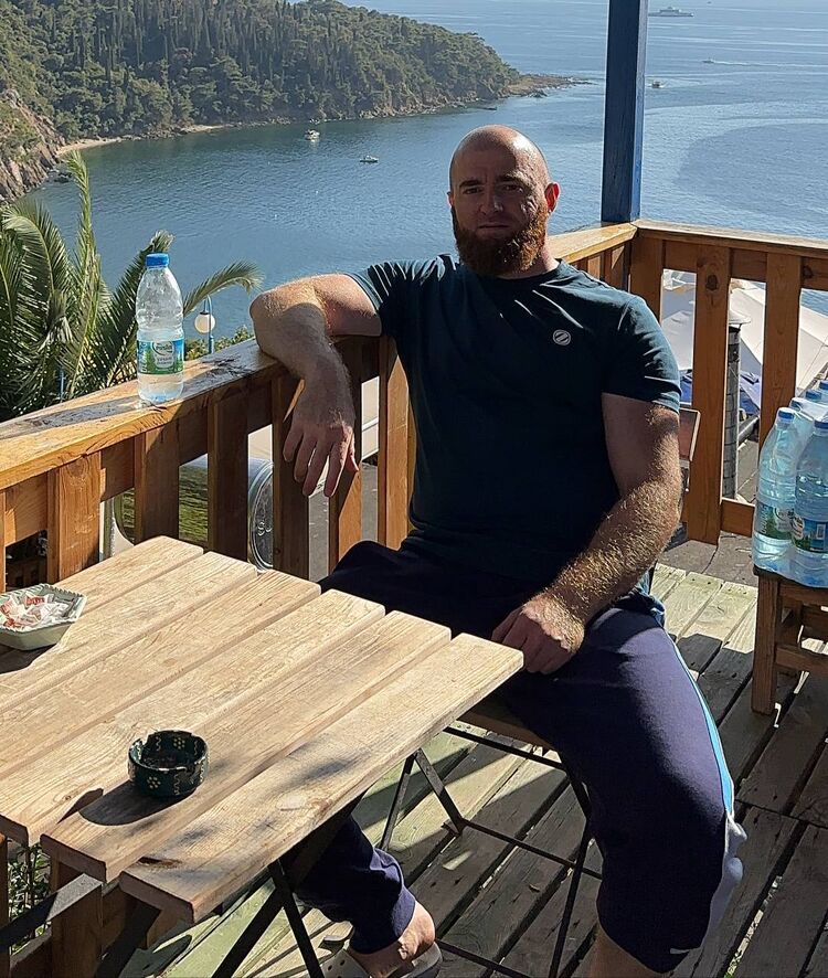 41151641  Khabib, 35 ,    